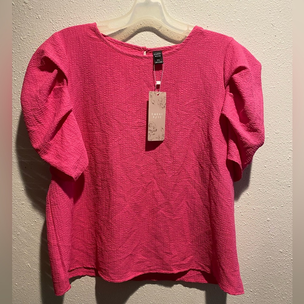 Pink textured puff sleeve blouse size 0XL. NWT